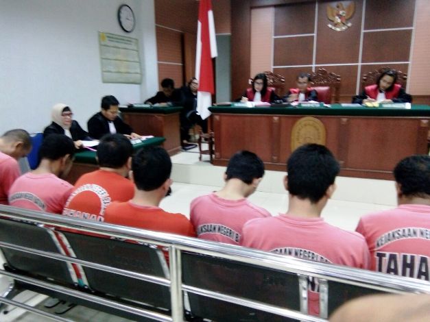 Bos dan Karyawan " Massages Plus Asmara 22 Batam 