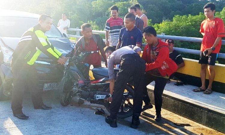 yamaha formulir pendaftaran Lain, Terkapar Dahului Pengendara Kendaraan Motor Berniat yamaha formulir pendaftaran Lain, Terkapar Dahului Pengendara Kendaraan Motor Berniat