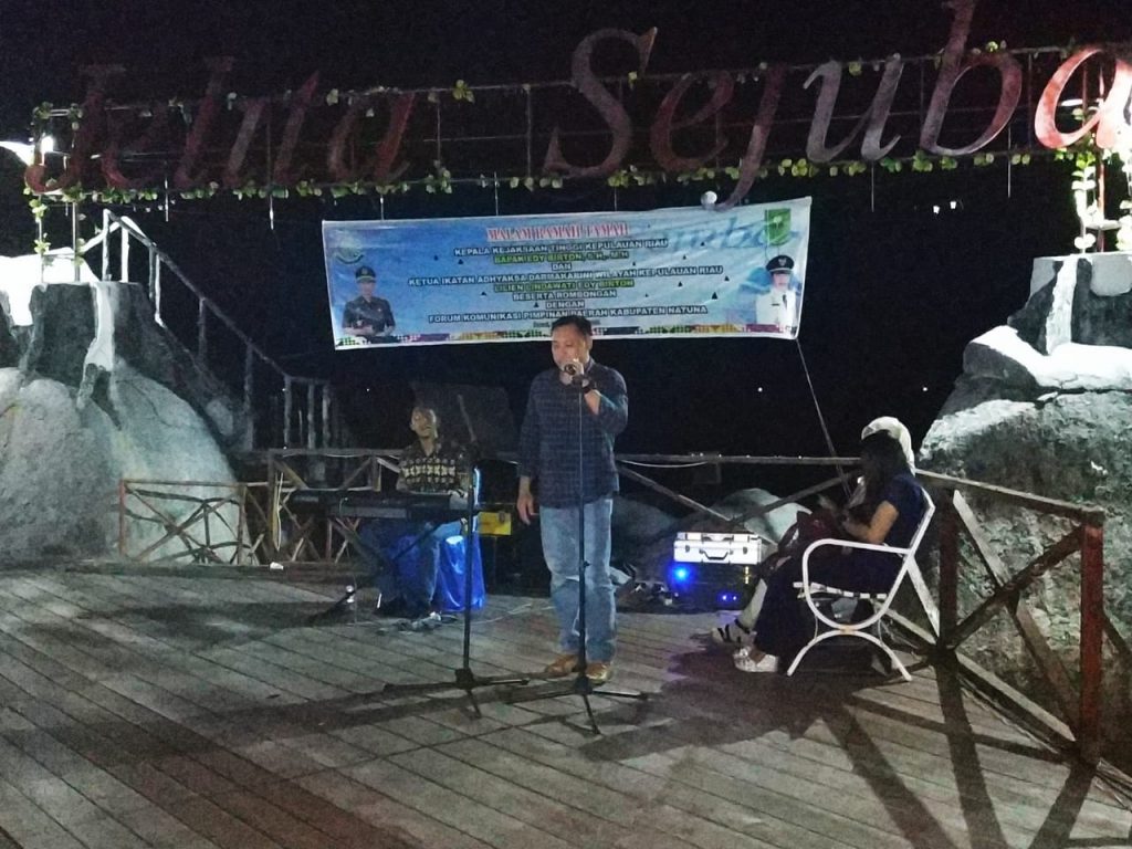 Image result for Bupati Hamid Rizal makan malam bersama kajati